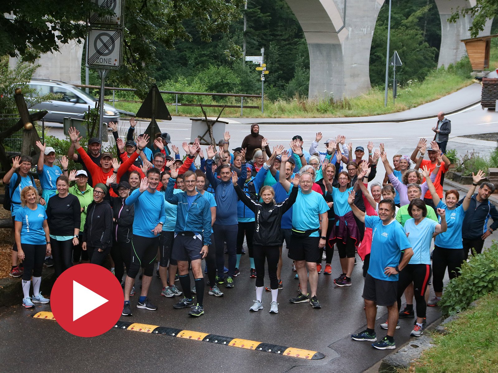 Großer Spaß auf zehn Kilometern Lauf geht'sZVW Großer Spaß auf zehn Kilometern Lauf geht'sZVW